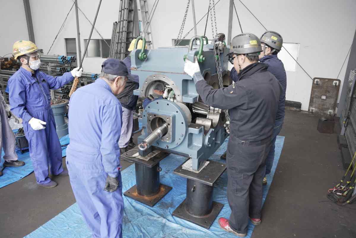 その1台に、熟練の技術と情熱を注ぎ込みます